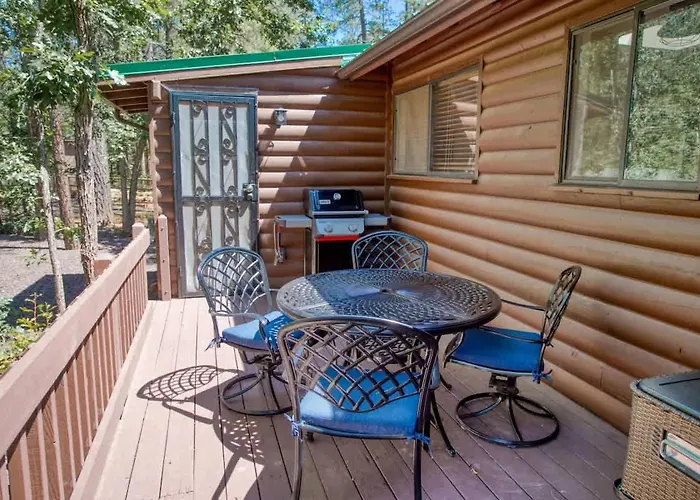 Holiday home 2br Forest With Fire Pit Bbq Patio & Games *