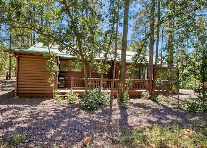 2br Forest With Fire Pit Bbq Patio & Games *